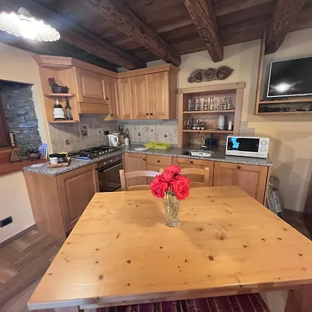 Grandze Du Pleiney Holiday home *